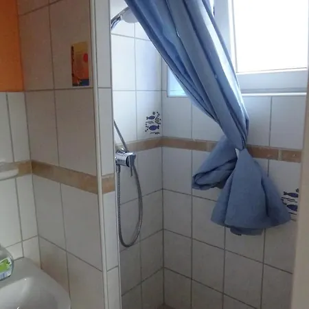 Bed & Breakfast Miramar 3*