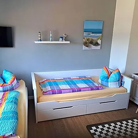 Miramar Bed & Breakfast