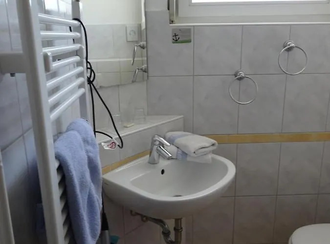 Bed & Breakfast Miramar 3*