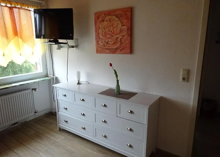 Miramar Bed & Breakfast